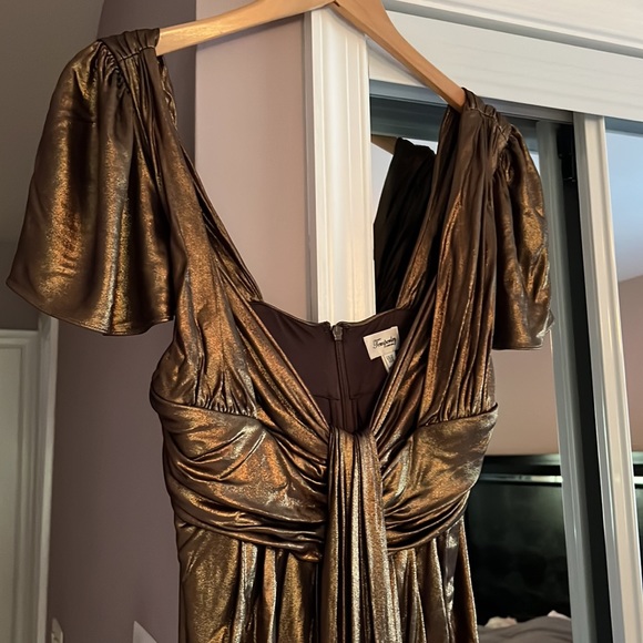 COPY - Bronze midi Dress gorgeous for an evening or day event - Picture 2 of 6